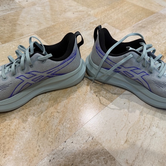 ASIC glide ride max2 main image 6